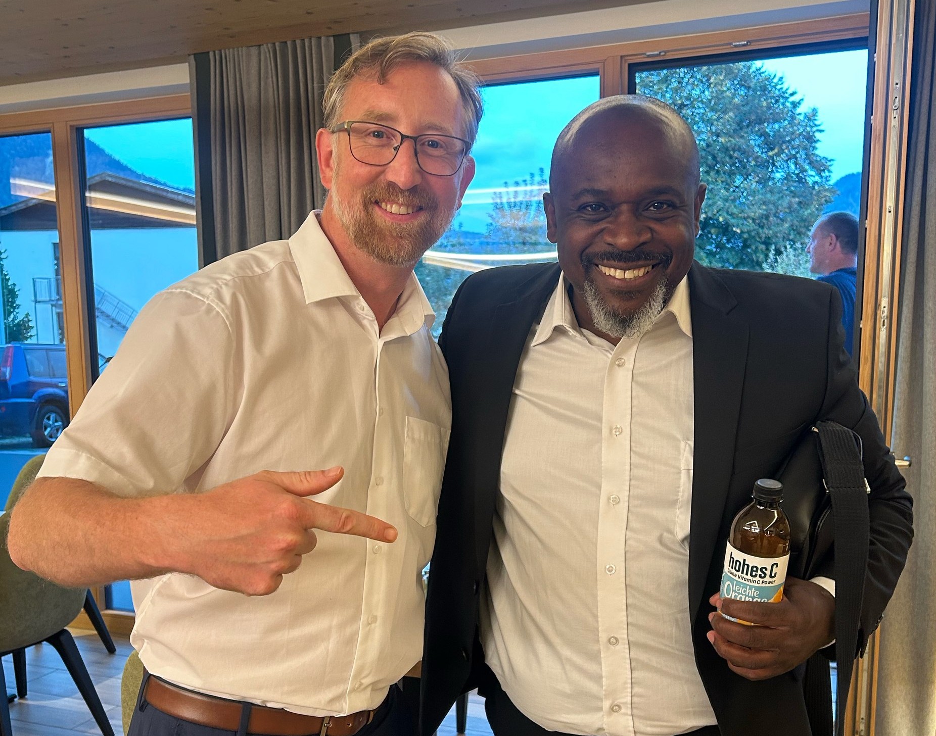 Andreas-Winhart-Serge-Menga-Veranstaltung-Politik